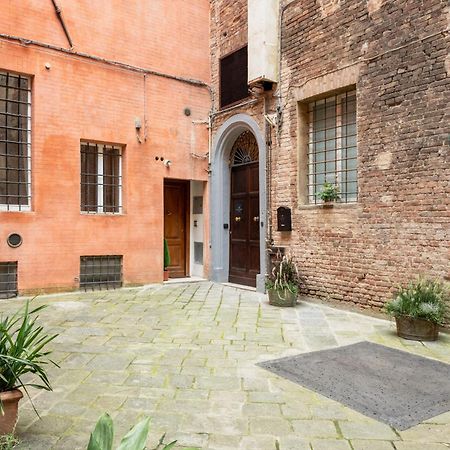 Palazzo Patrizi Suites & Spa Siena Eksteriør bilde